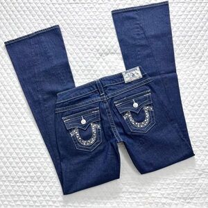 True Religion• Women’s Jean• Size 28 • Excellent Condition